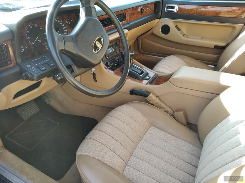 1991 Jaguar Xj6 in Castel Maggiore (bo) 5