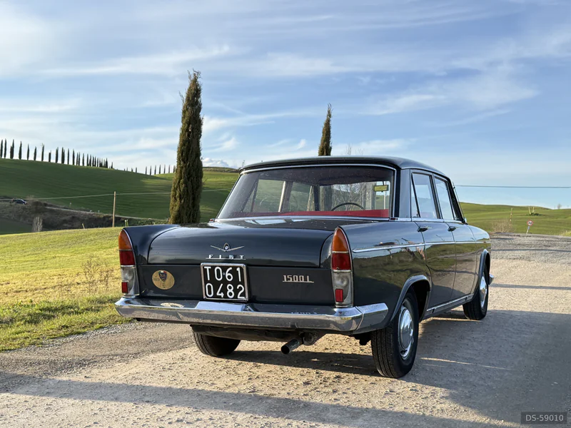 1964 Fiat 1500 L in Siena 3