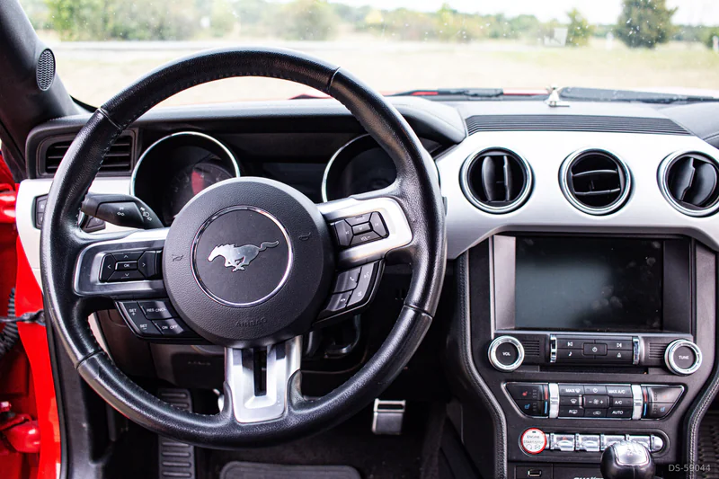2016 Ford Mustang Gt 5.0 V8 in Brno 7