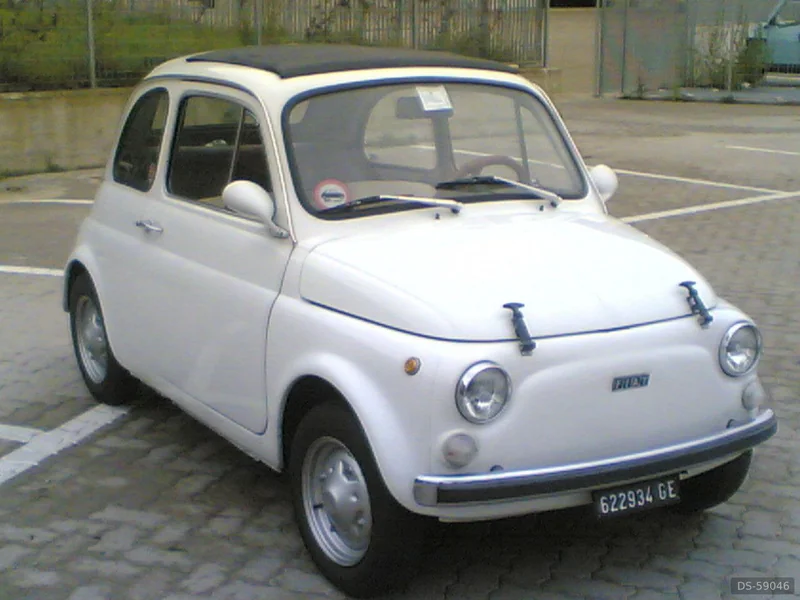 1975 Fiat 500 R in Genova 3
