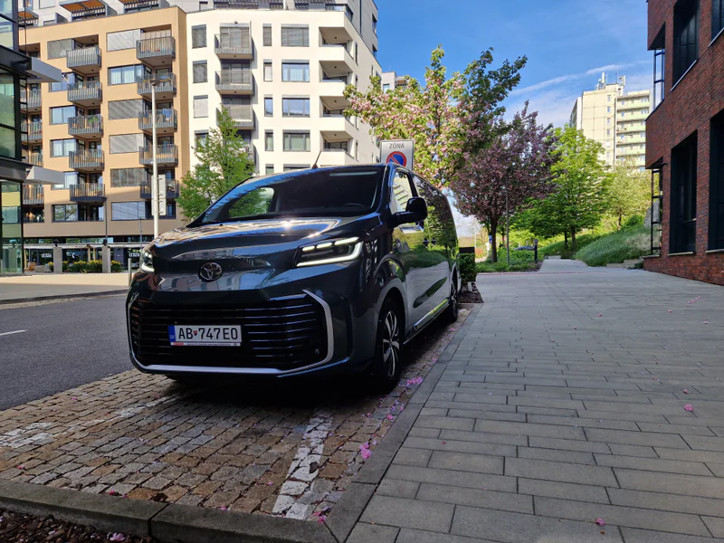 2025 Toyota Proace Verso in Hviezdoslavov 6