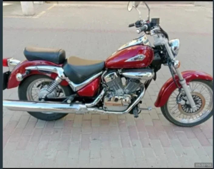 2006 Suzuki Intruder in Alicante 3