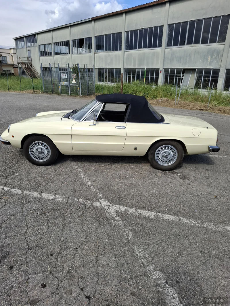 1982 Alfa Romeo Spider 1600 in Civita Castellana 5
