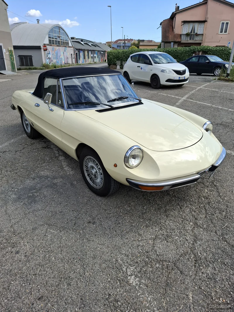 1982 Alfa Romeo Spider 1600 in Civita Castellana 6