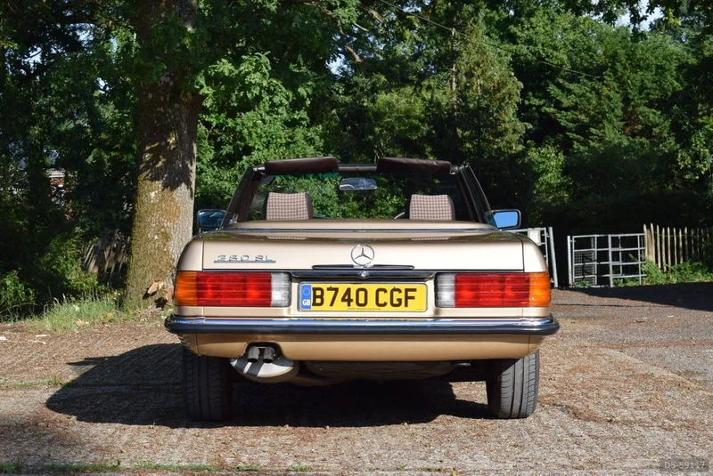 1985 Mercedes-Benz 300 Sl. R107 in Lyme Regis 8