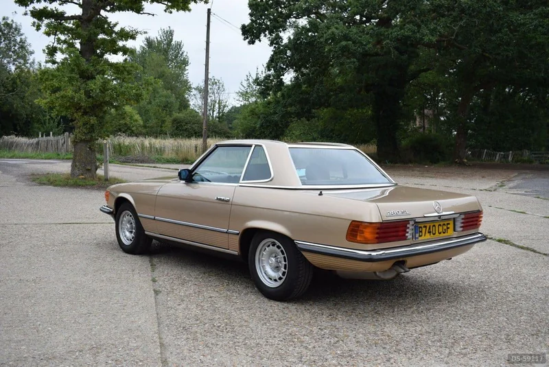 1985 Mercedes-Benz 300 Sl. R107 in Lyme Regis 9