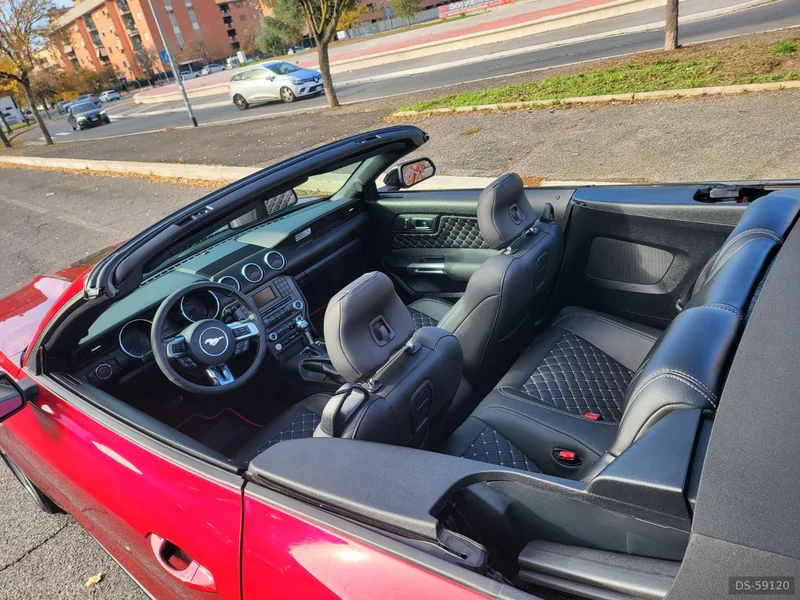 2016 Ford Mustang Cabrio 3700 V6 in Roma 4