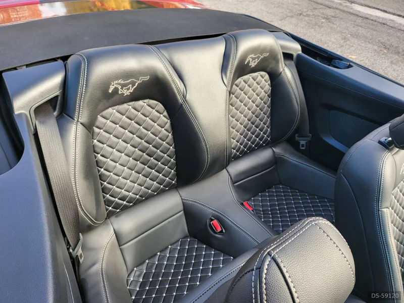 2016 Ford Mustang Cabrio 3700 V6 in Roma 3