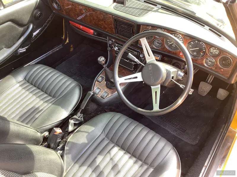 1976 Triumph Stag in Whitchurch 6