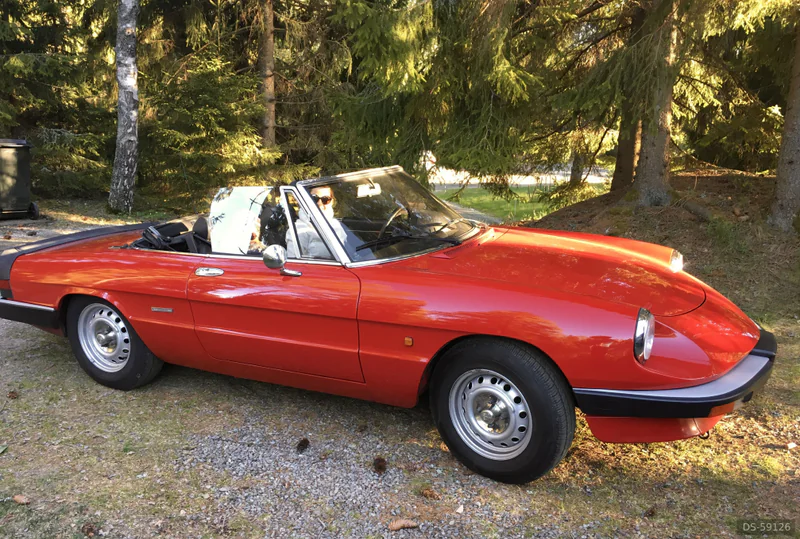 1989 Alfa Romeo Spider in Stockholm 3