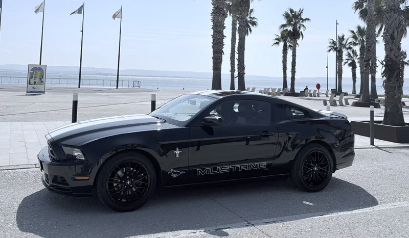 2013 Ford Mustang in Berre L’étang 2