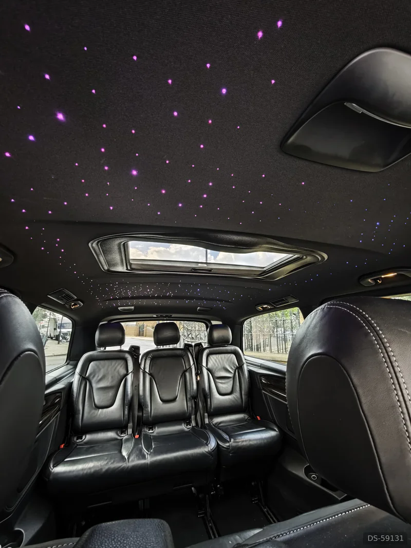 2015 Mercedes-Benz V Class in London 2