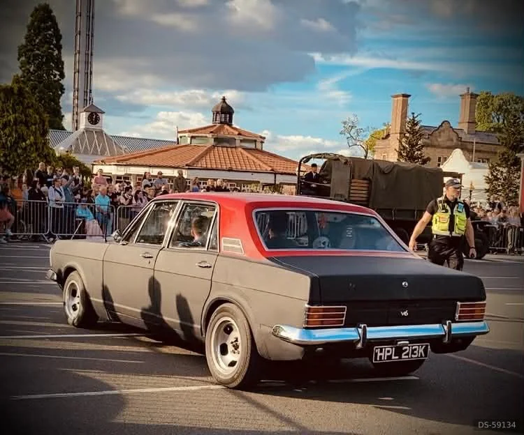 1970 Ford Zodiac Mk IV in Tamworth 3