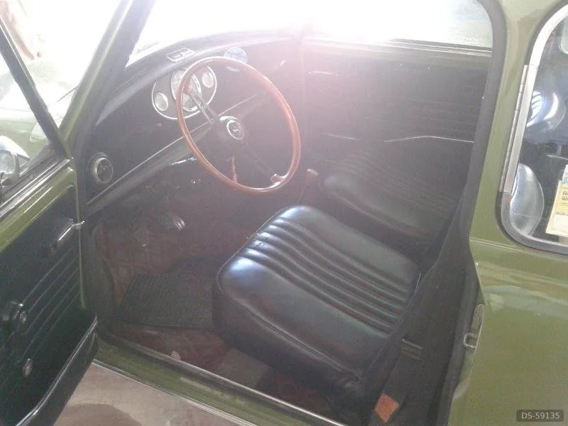 1971 Innocenti Mini Minor Mk3 in Napoli 5