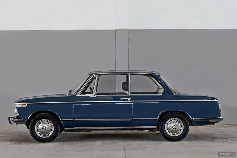 1971 BMW 2002 in Catania 2