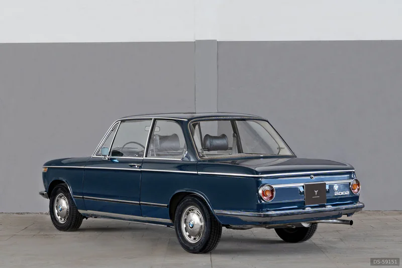 1971 BMW 2002 in Catania 3