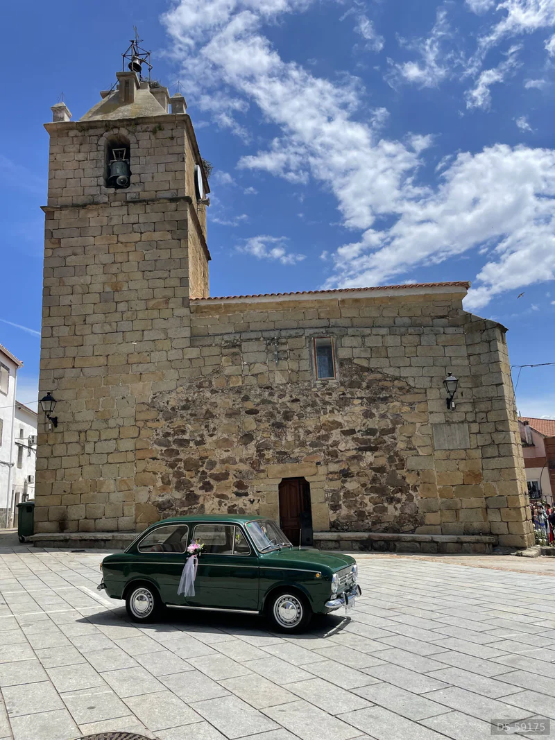 1972 Seat 850 Especial in Madrid 9
