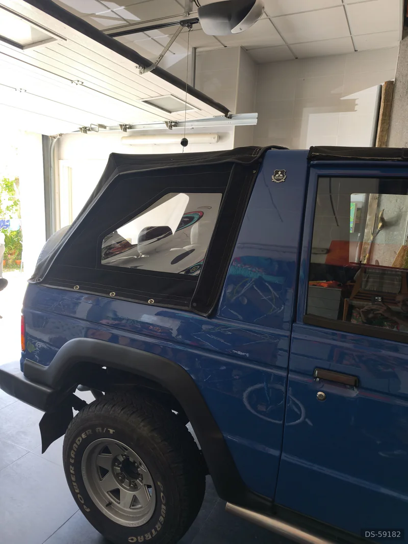 1987 Mitsubishi Pajero Canvas Top in Sintra 4