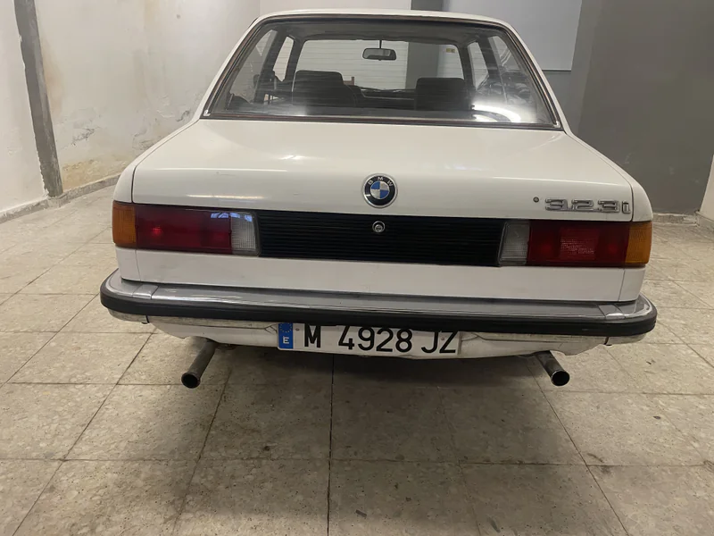 1980 BMW 323i in Madrid 4