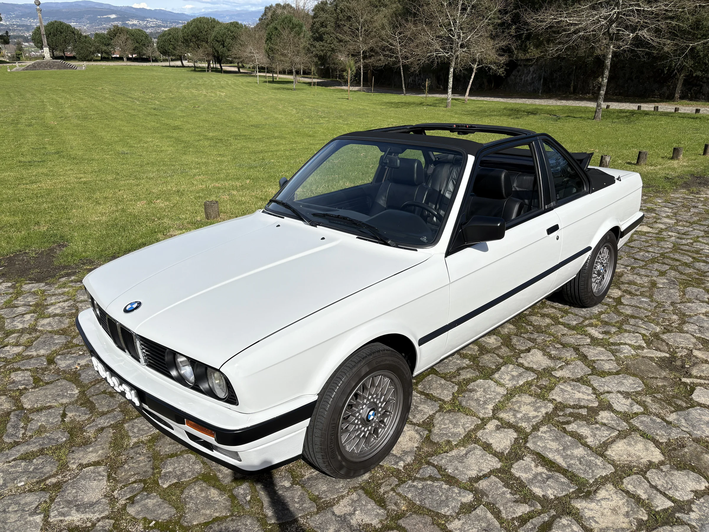1991 BMW E30 Baur