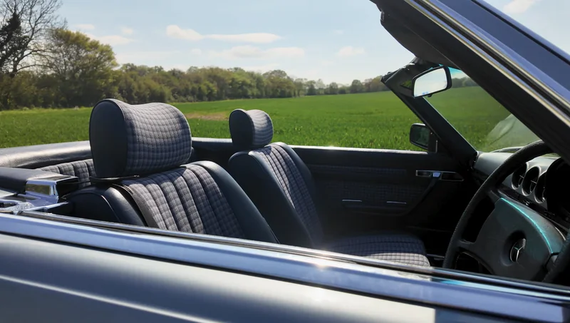 1983 Mercedes-Benz 280 SL in Brentwood 5