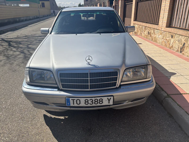 1996 Mercedes-Benz C250 in Cobisa 2