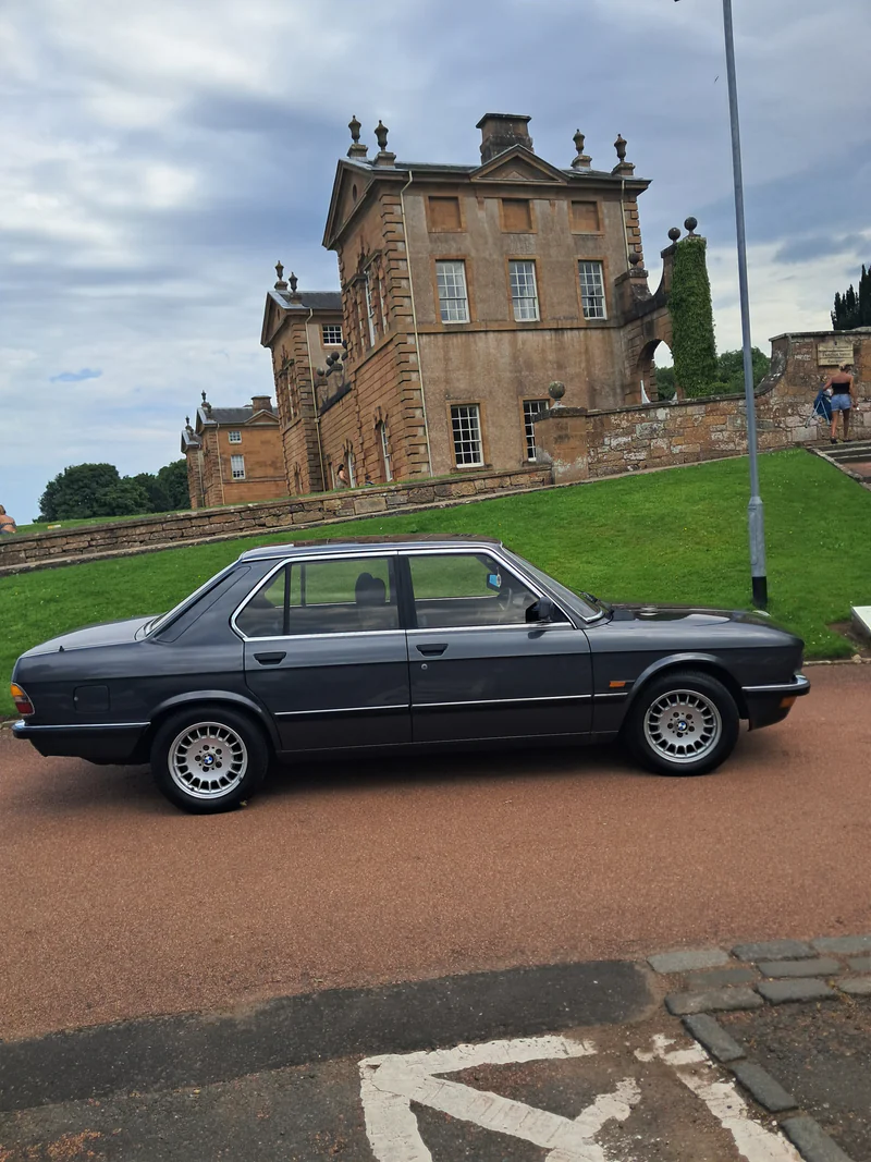 1983 BMW 528i in South Lanarkshire 3