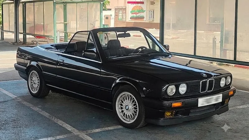 1992 BMW E30 Cabrio (Hardtop disponible) in Badalona