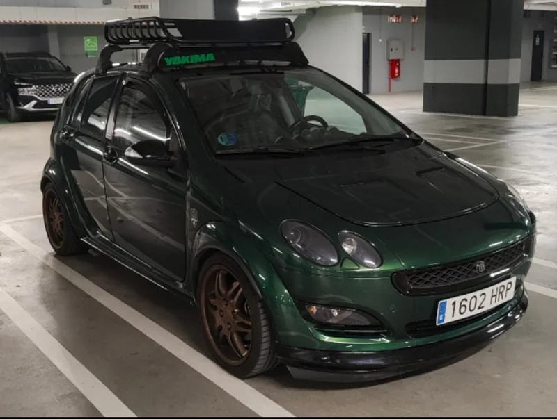 2006 Smart Forfour Brabus: Un "Unicornio" de Edición Limitada in Badalona 7