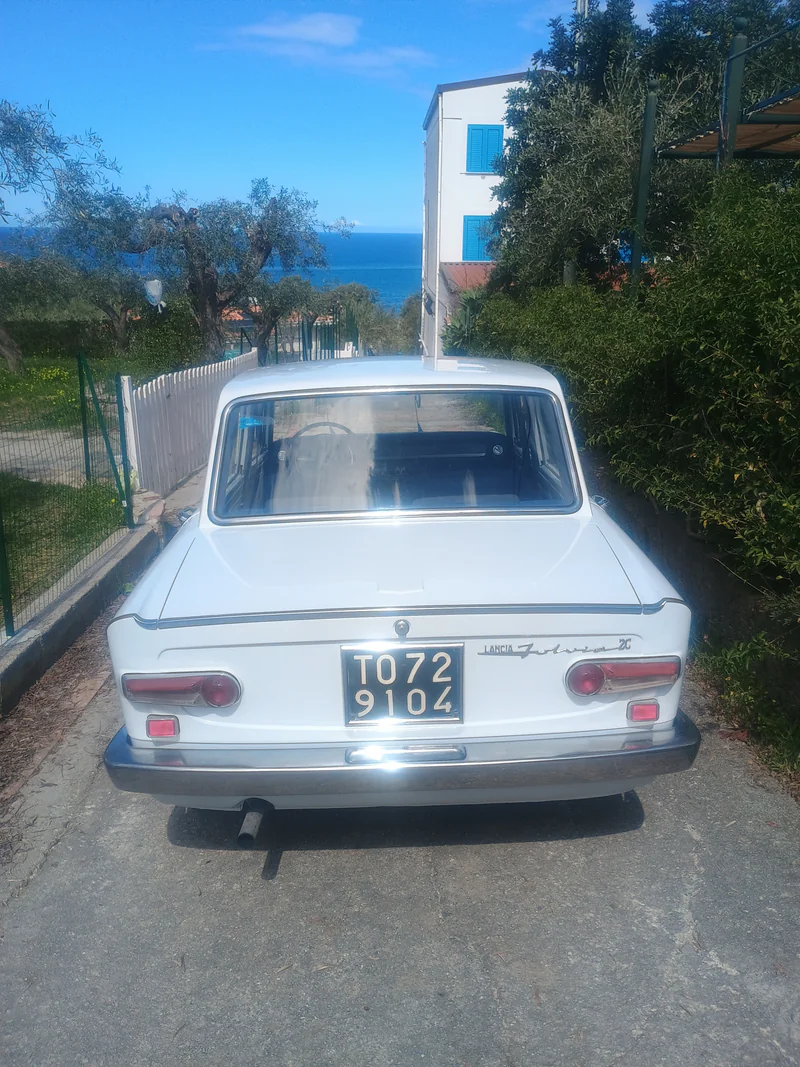 1965 Lancia Fulvia in Cefalu 5