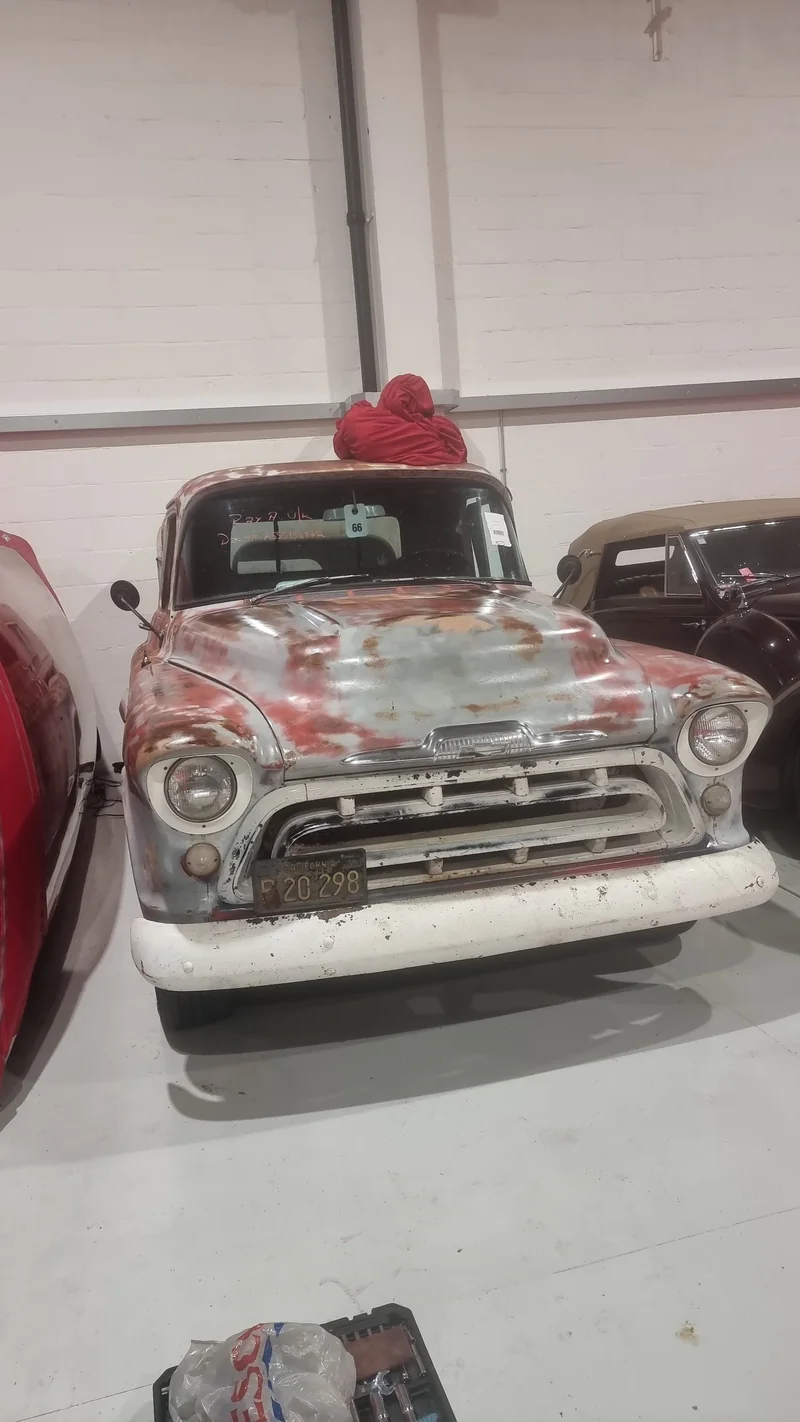 1957 Chevrolet 3100 Pickup in Cirencester 4
