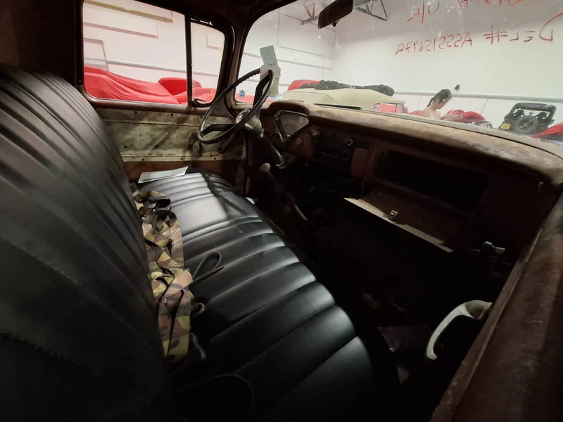 1957 Chevrolet 3100 Pickup in Cirencester 5