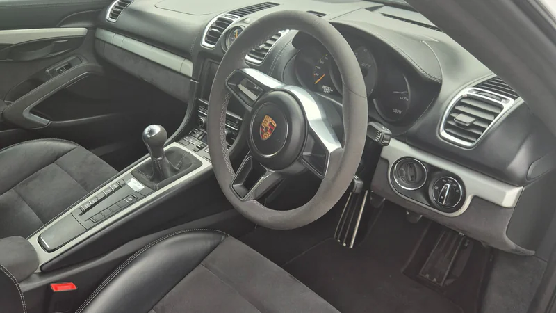 2016 Porsche Gt4 in Cape Town 2