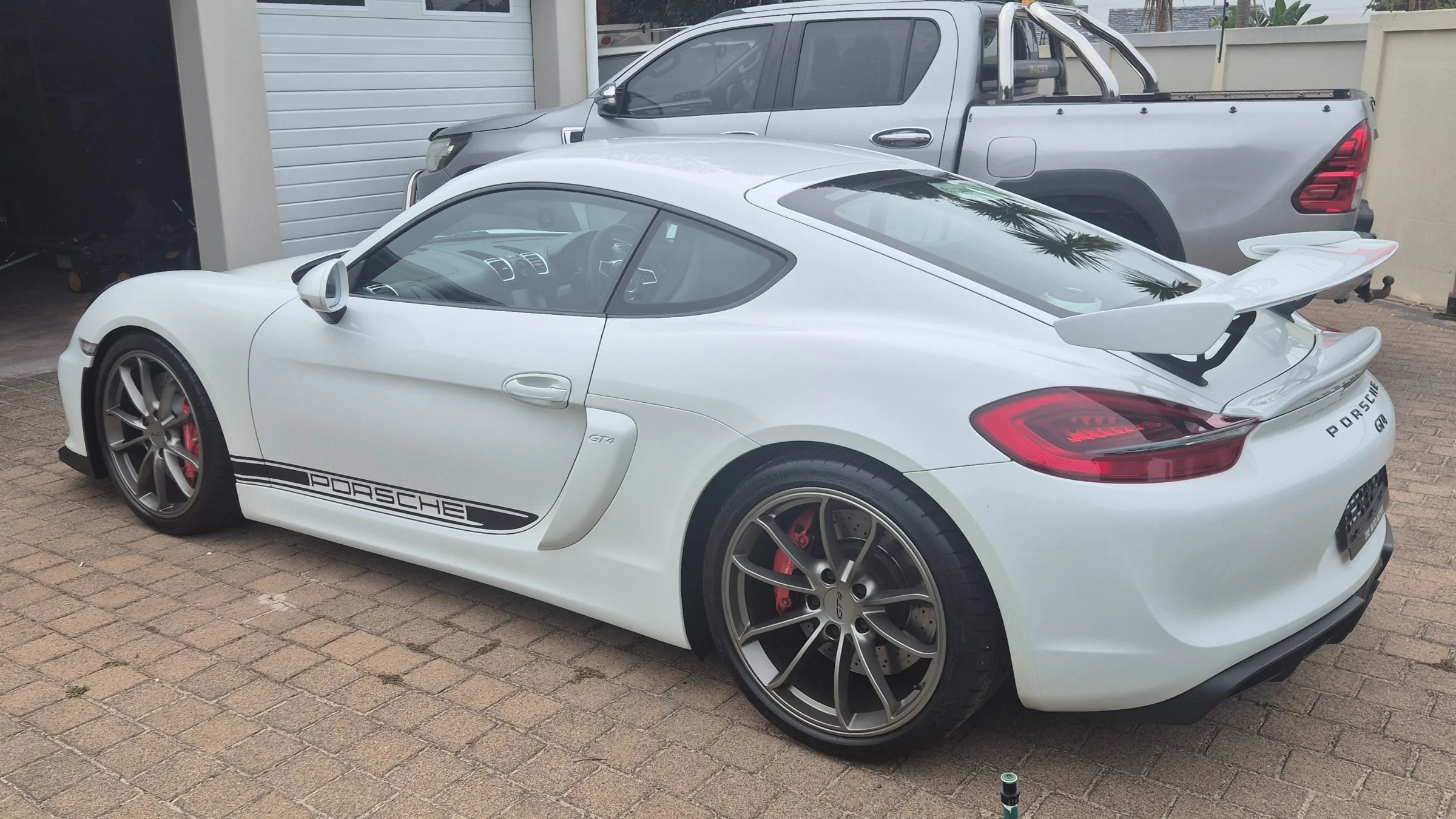 2016 Porsche Gt4