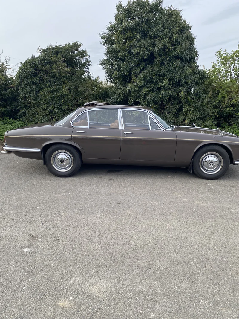 1972 Daimler Sovereign in Maidstone 6