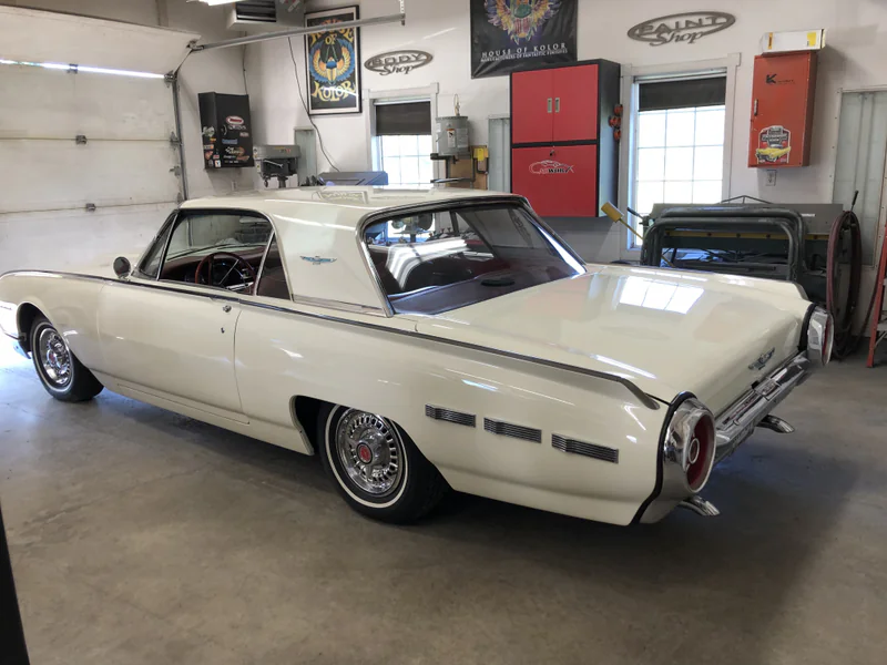 1962 Ford Thunderbird in Moncton 4