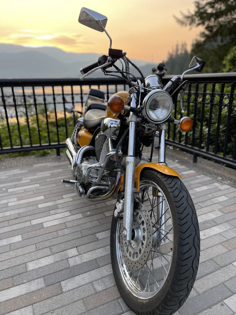 1995 Yamaha Virago in North Vancouver 3