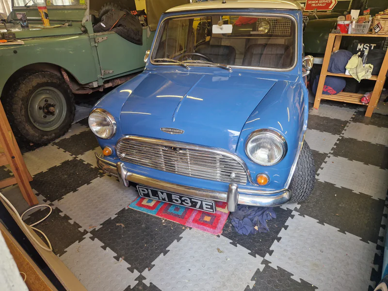 1967 Mini Cooper in Dorking 3