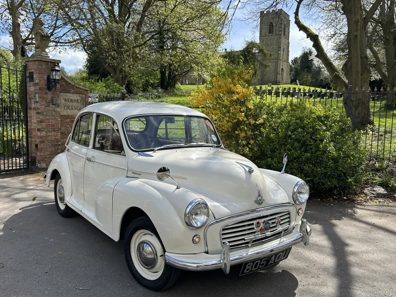 1961 Morris Minor in Hinckley 2