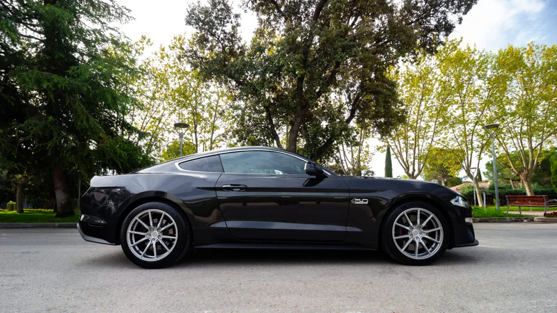 2025 Ford Mustang in Madrid 3