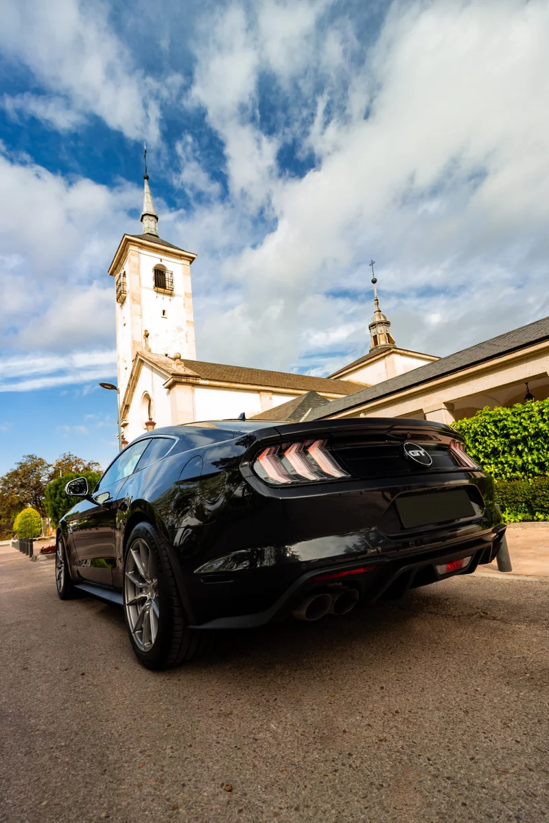 2025 Ford Mustang in Madrid 5