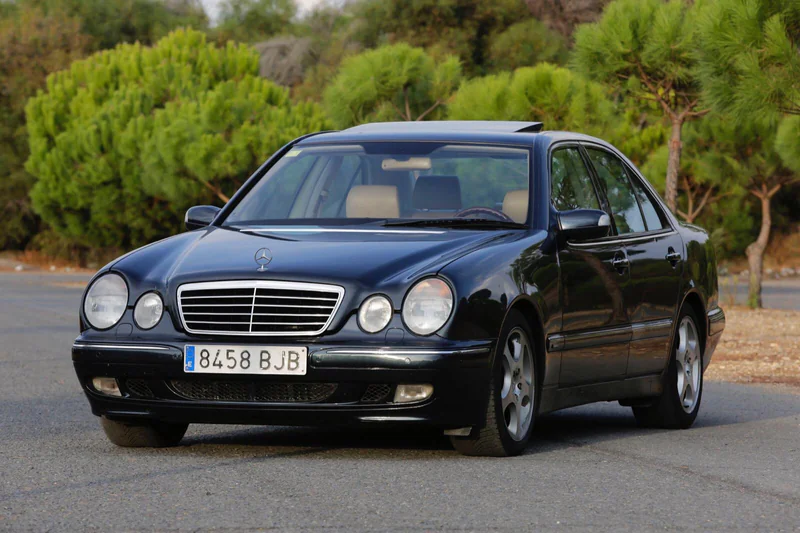 1998 Mercedes-Benz E 320 in Huelva