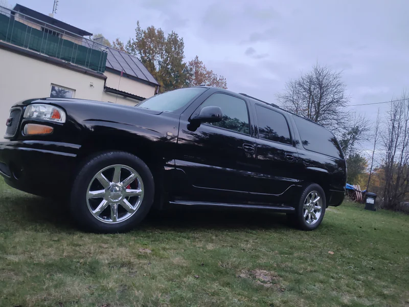 2003 GMC Yukon Denali Xl in Gorzów Wielkopolski 2