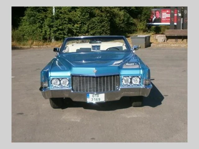 1970 Cadillac Deville Cabriolet in Praha 2