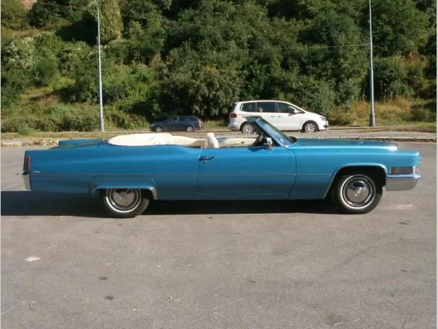 1970 Cadillac Deville Cabriolet in Praha 9