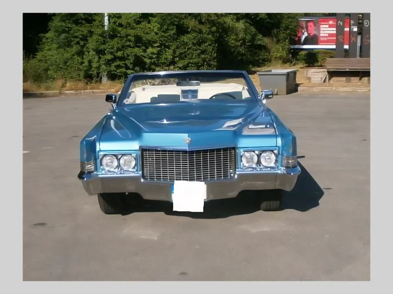 1970 Cadillac Deville Cabriolet in Praha 11