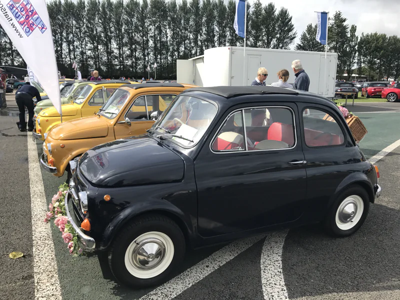 1968 Fiat 500 in Welwyn Garden City 7