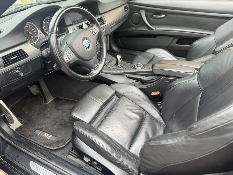 2011 BMW M3 V8     E93 in Roskilde 9