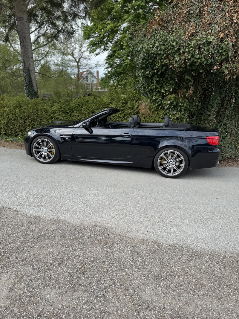 2011 BMW M3 V8     E93 in Roskilde 12