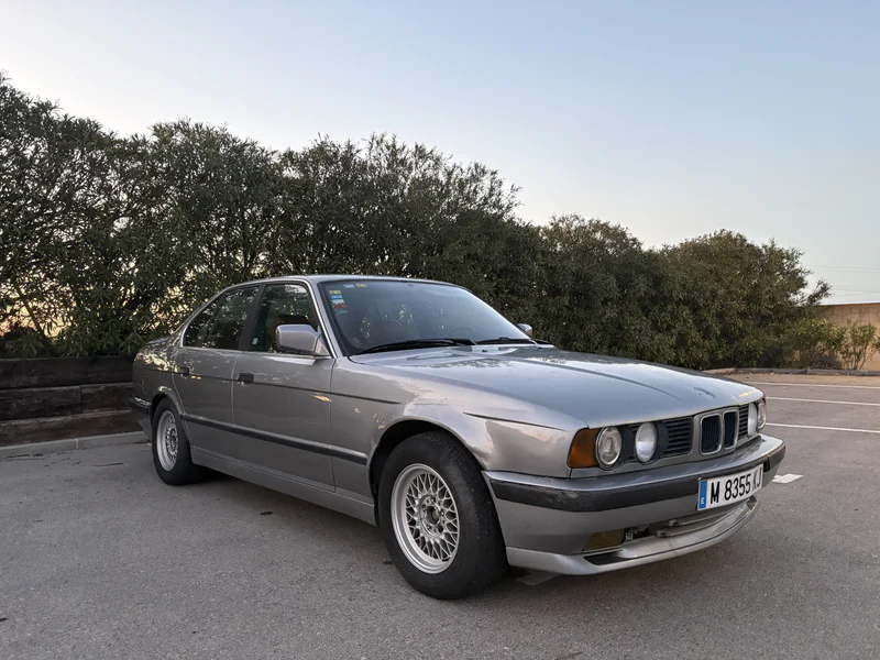 1989 BMW 525i in Fuenlabrada 3